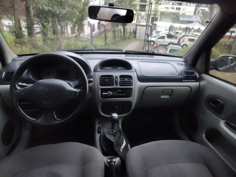 CLIO 1.0 PRIVILÉGE 16V GASOLINA 4P MANUAL - 2003 - CAXIAS DO SUL