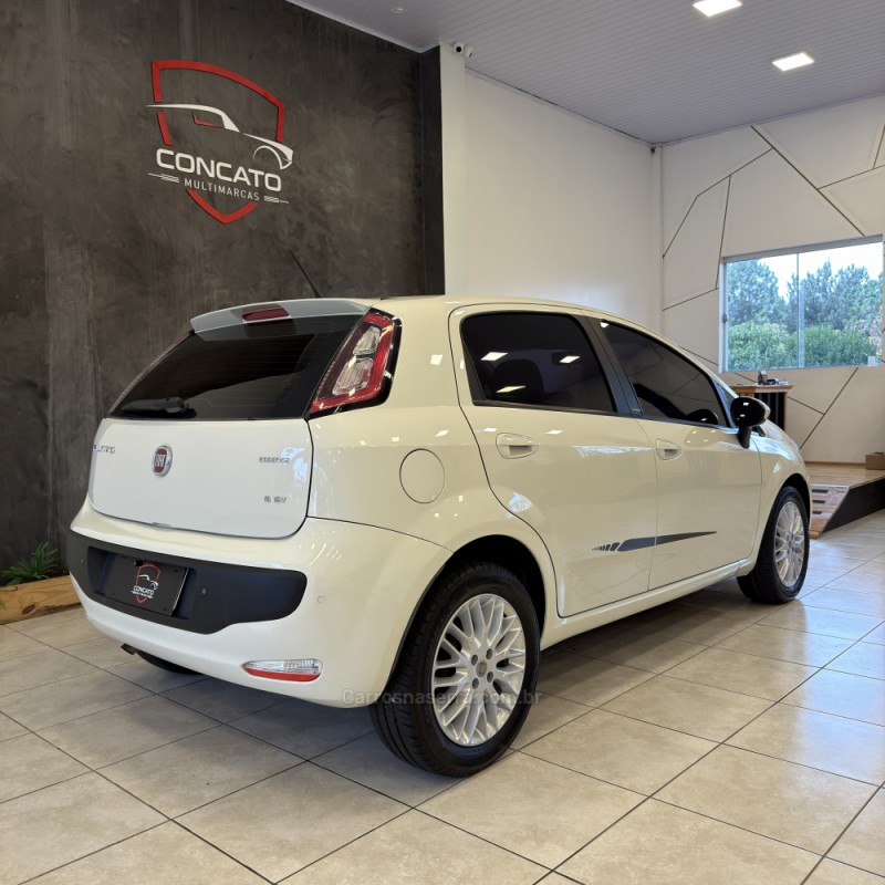 PUNTO 1.6 ESSENCE 16V FLEX 4P MANUAL - 2014 - FARROUPILHA