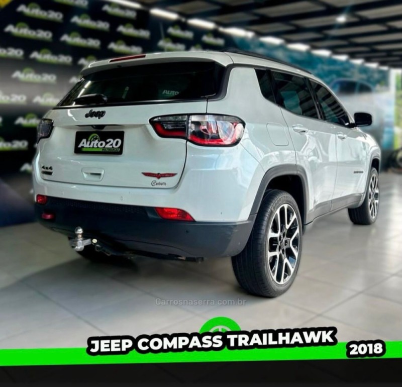 COMPASS 2.0 TRAILHAWK TD350 TURBO DIESEL 4X4 4P AUTOMÁTICO - 2018 - TAQUARA
