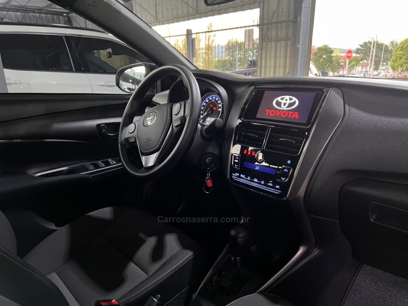YARIS 1.5 XL 16V FLEX 4P AUTOMATÍCO - 2025 - BOM PRINCíPIO