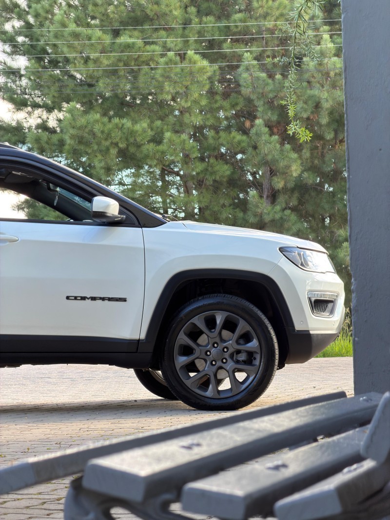COMPASS 2.0 S 4X4 16V TURBO DIESEL 4P AUTOMÁTICO - 2021 - ANTôNIO PRADO