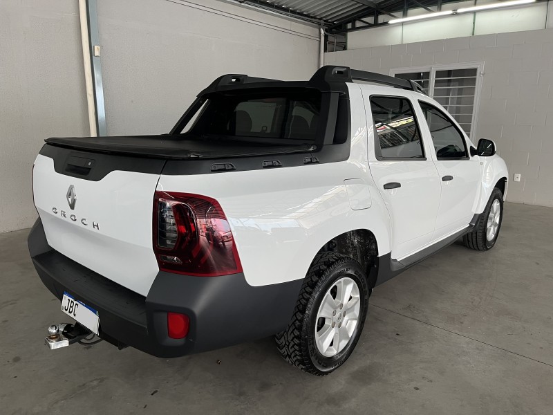 OROCH 1.6 16V EXPRESS FLEX 4P MANUAL - 2022 - CAXIAS DO SUL