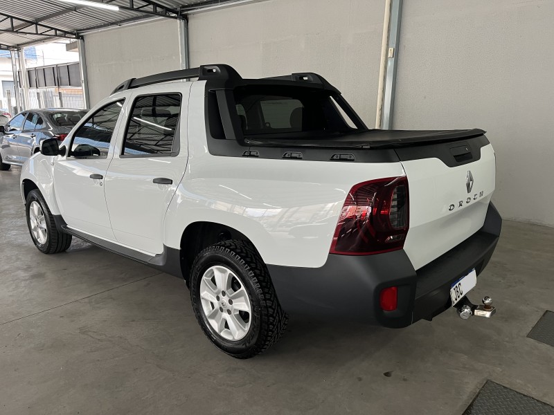 oroch 1.6 16v express flex 4p manual 2022 caxias do sul