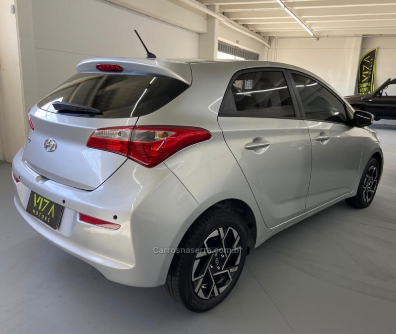 HB20 1.0 COMFORT PLUS 12V FLEX 4P MANUAL - 2017 - CAXIAS DO SUL