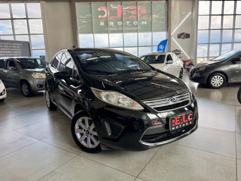 fiesta 1.6 se sedan 16v flex 4p manual 2011 caxias do sul