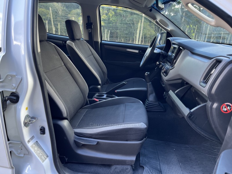 S10 2.8 LS 4X4 CD 16V TURBO DIESEL 4P MANUAL - 2018 - NOVA BASSANO