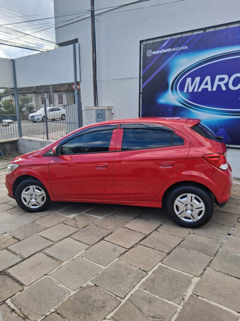 ONIX 1.0 LT 12V FLEX 4P MANUAL - 2014 - CAXIAS DO SUL