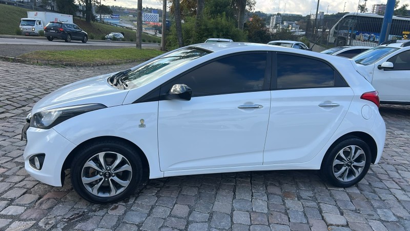 HB20 1.6 COPA DO MUNDO 16V FLEX 4P AUTOMÁTICO - 2015 - FARROUPILHA
