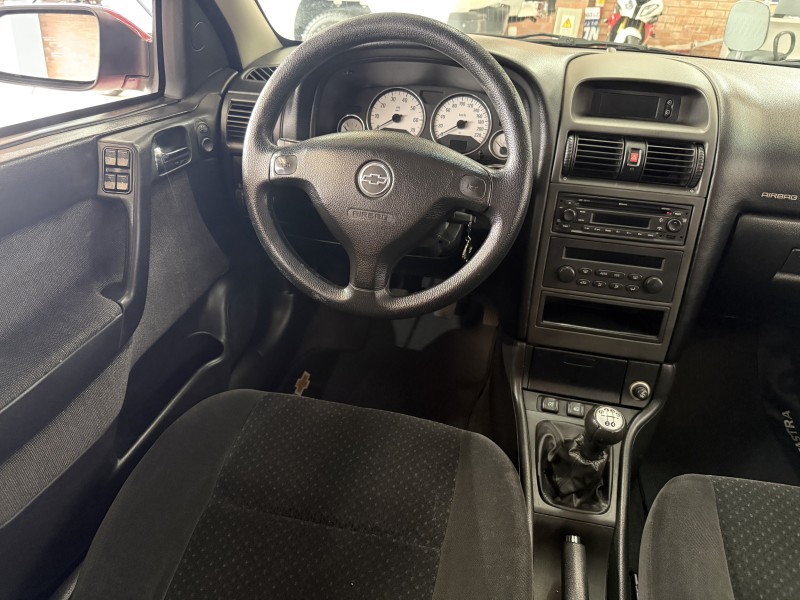 ASTRA 2.0 MPFI ADVANTAGE 8V FLEX 4P MANUAL - 2011 - FARROUPILHA