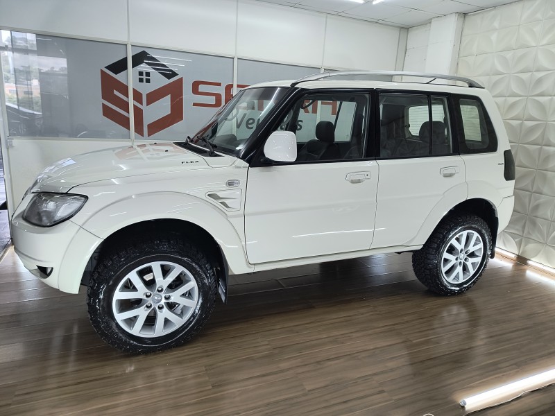 PAJERO TR4 2.0 4X4 16V 140CV FLEX 4P AUTOMÁTICO - 2010 - CAXIAS DO SUL