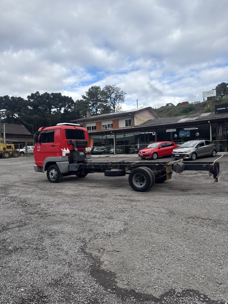 8-150 E DELIVERY PLUS - 2011 - FARROUPILHA