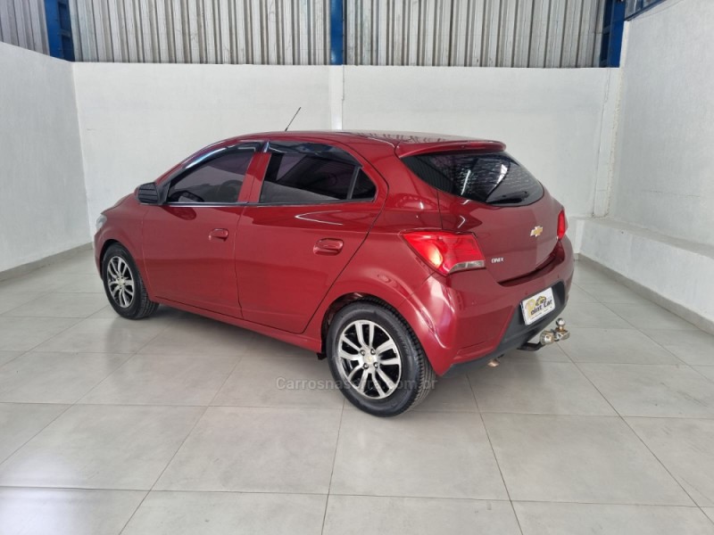 ONIX 1.0 MPFI LT 8V FLEX 4P MANUAL - 2019 - VACARIA