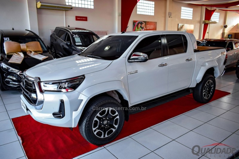 HILUX 2.8 SRX PLUS 4X4 CD TURBO DIESEL 4P AUTOMÁTICO - 2024 - SANTA CRUZ DO SUL