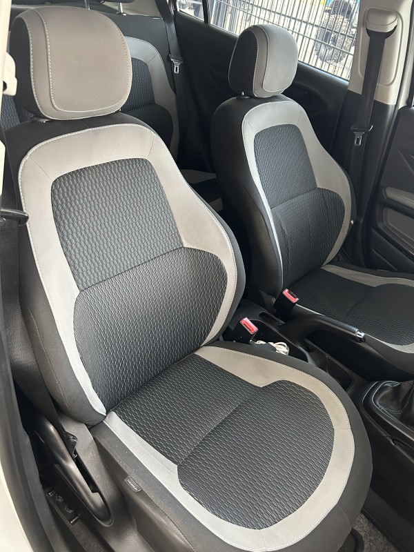 ONIX 1.0 LT 12V FLEX 4P MANUAL - 2016 - CAXIAS DO SUL