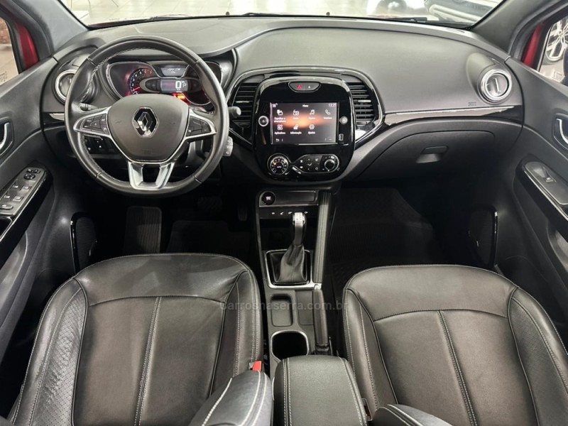 CAPTUR 1.3 ICONIC 16V TURBO FLEX 4P AUTOMÁTICO - 2022 - NOVO HAMBURGO