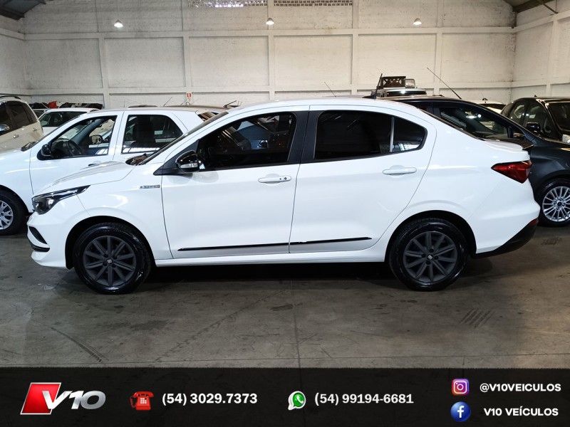 CRONOS 1.3 FIREFLY DRIVE S-DESIGN FLEX 4P MANUAL - 2023 - CAXIAS DO SUL