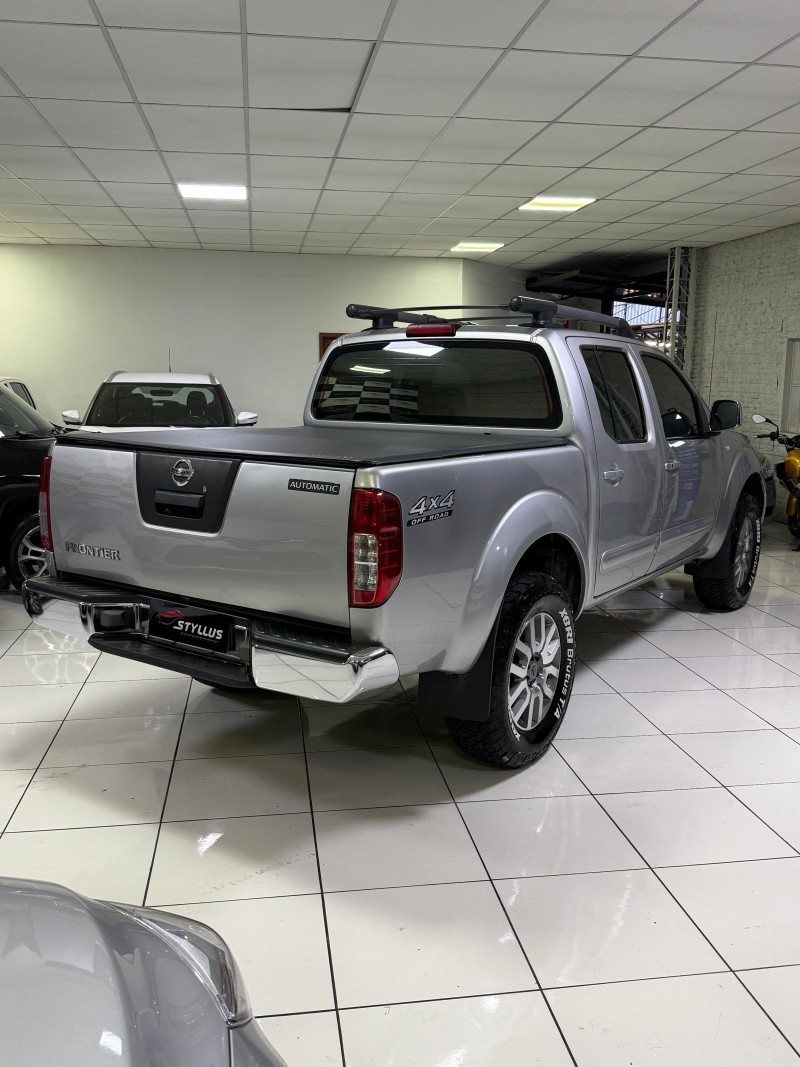 FRONTIER 2.5 SL 4X4 CD TURBO ELETRONIC DIESEL 4P AUTOMÁTICO - 2014 - ESTâNCIA VELHA