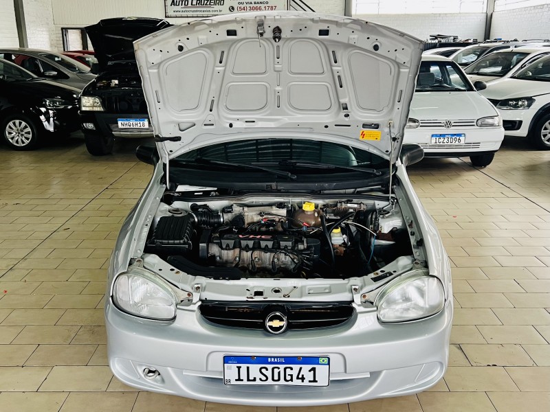 CORSA 1.0 MPFI CLASSIC 8V GASOLINA 4P MANUAL - 2004 - CAXIAS DO SUL