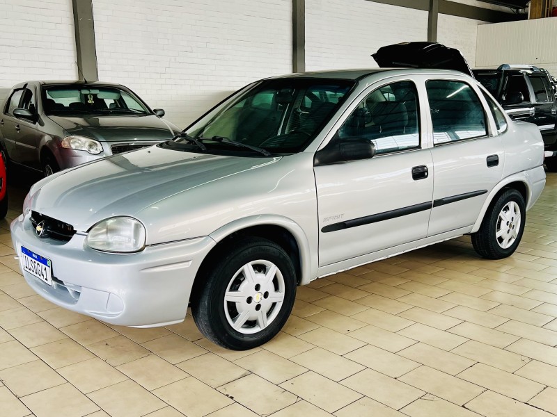 corsa 1.0 mpfi classic 8v gasolina 4p manual 2004 caxias do sul