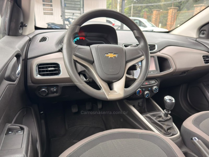 PRISMA 1.4 MPFI LT 8V FLEX 4P MANUAL - 2015 - CANELA