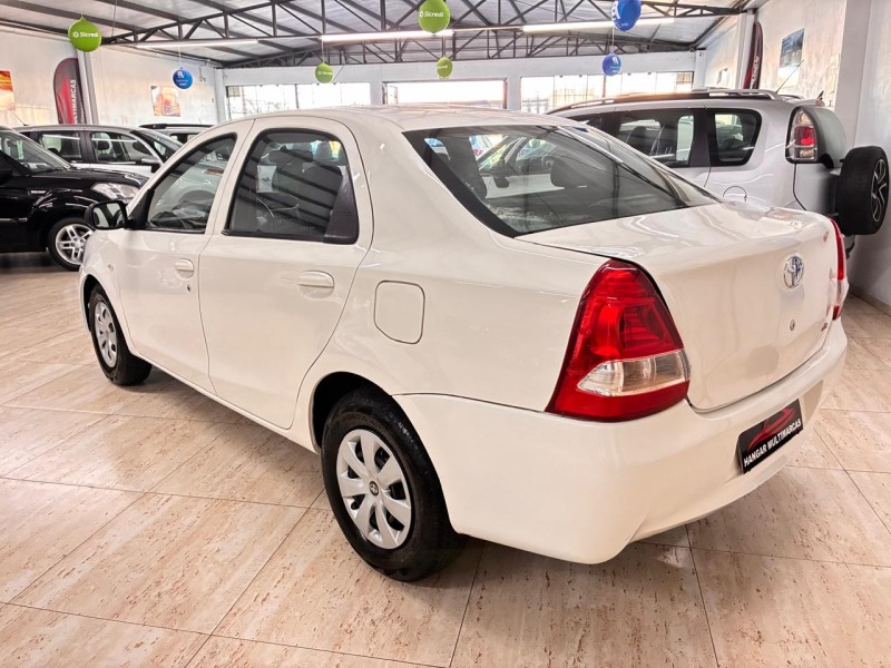 ETIOS 1.5 XS SEDAN 16V FLEX 4P MANUAL - 2013 - CAXIAS DO SUL