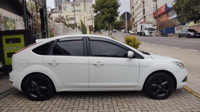 FOCUS 2.0 GLX 16V FLEX 4P MANUAL - 2013 - CAXIAS DO SUL