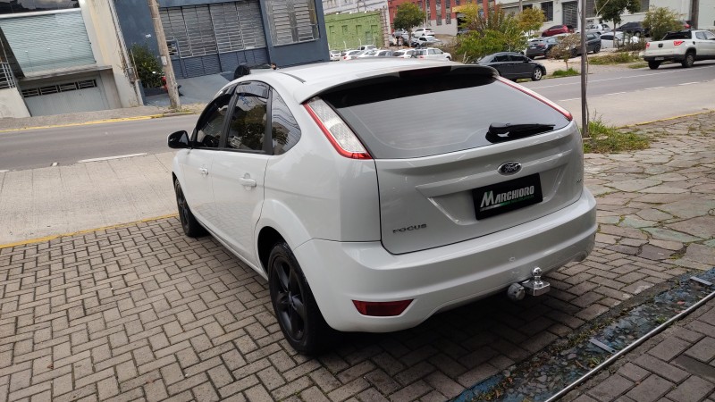 FOCUS 2.0 GLX 16V FLEX 4P MANUAL - 2013 - CAXIAS DO SUL
