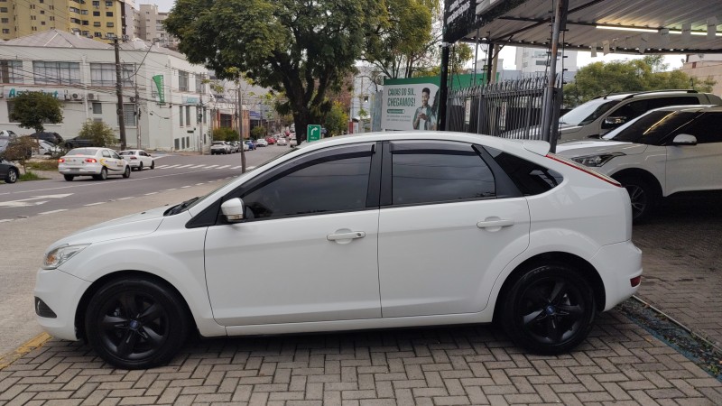 FOCUS 2.0 GLX 16V FLEX 4P MANUAL - 2013 - CAXIAS DO SUL