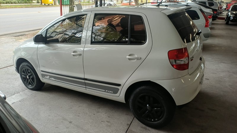 FOX 1.0 ITREND 8V FLEX 4P MANUAL - 2010 - CAXIAS DO SUL
