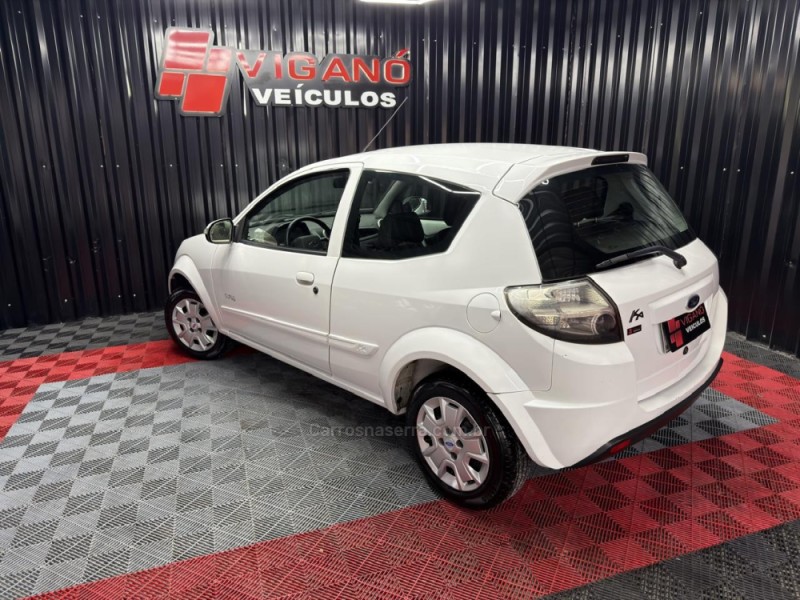 KA 1.0 I 8V GASOLINA 2P MANUAL - 2013 - CAXIAS DO SUL