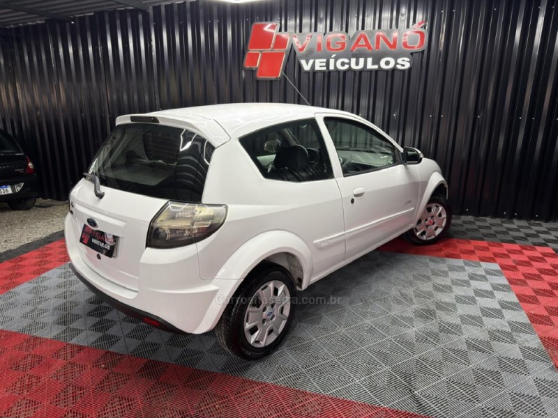 KA 1.0 I 8V GASOLINA 2P MANUAL - 2013 - CAXIAS DO SUL
