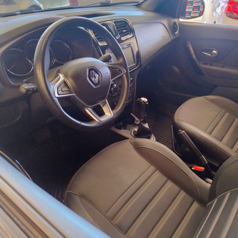 LOGAN 1.6 ICONIC SCE 16V FLEX 4P AUTOMÁTICO - 2021 - CAMPO BOM