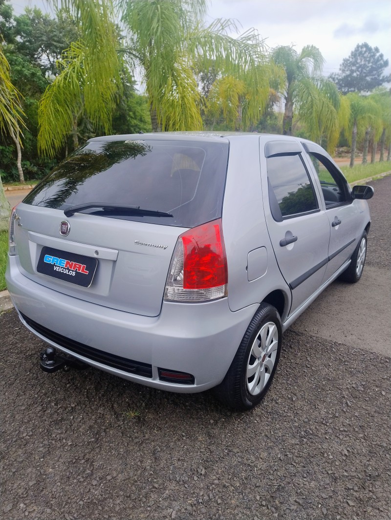 PALIO 1.0 MPI FIRE CELEBRATION ECONOMY 8V FLEX 4P MANUAL - 2010 - CAMPO BOM