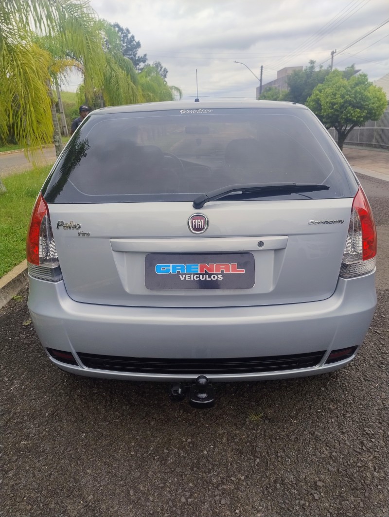 PALIO 1.0 MPI FIRE CELEBRATION ECONOMY 8V FLEX 4P MANUAL - 2010 - CAMPO BOM