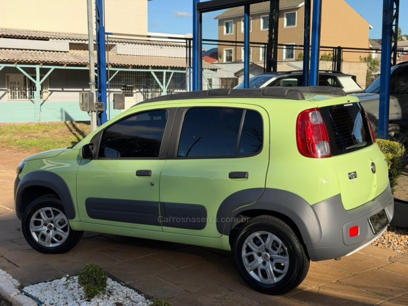 UNO 1.0 EVO WAY 8V FLEX 4P MANUAL - 2011 - LAGOA VERMELHA