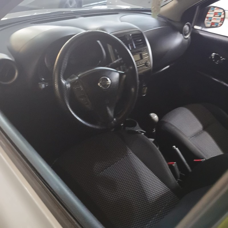 MARCH 1.0 SV 12V FLEX 4P MANUAL - 2015 - CAMPO BOM