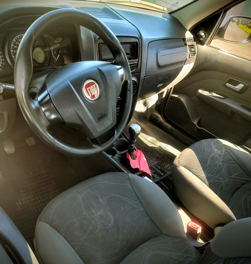 SIENA 1.0 MPI EL CELEBRATION 8V FLEX 4P MANUAL - 2014 - CAMPO BOM