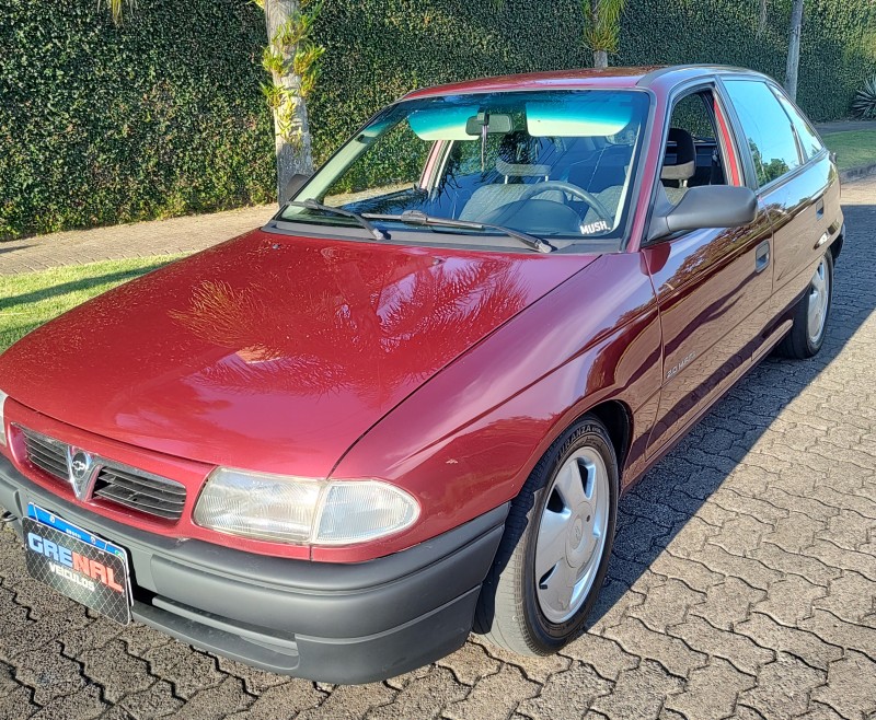 ASTRA 2.0 MPFI GLS 8V GASOLINA 4P MANUAL - 1994 - CAMPO BOM