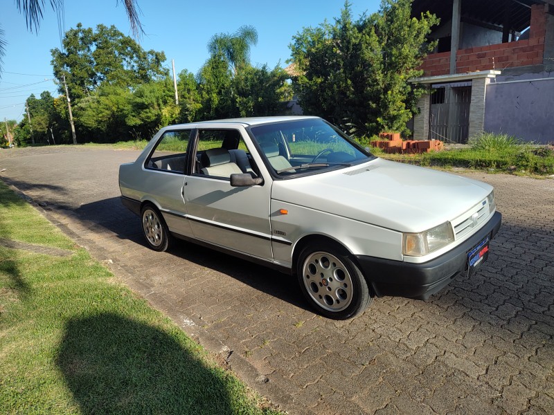 PRÊMIO 1.6 SL 8V GASOLINA 4P MANUAL - 1991 - CAMPO BOM