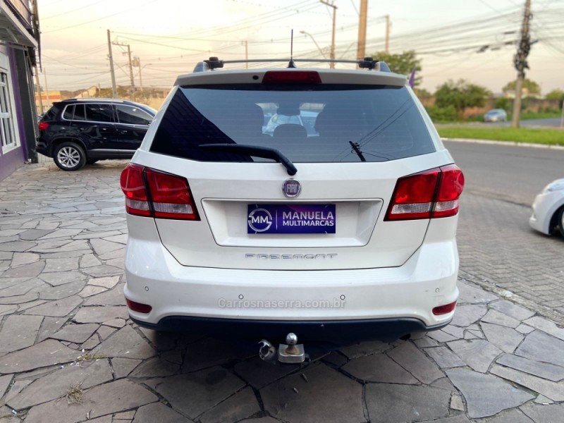 FREEMONT 2.4 PRECISION 16V GASOLINA 4P AUTOMÁTICO - 2012 - NOVO HAMBURGO