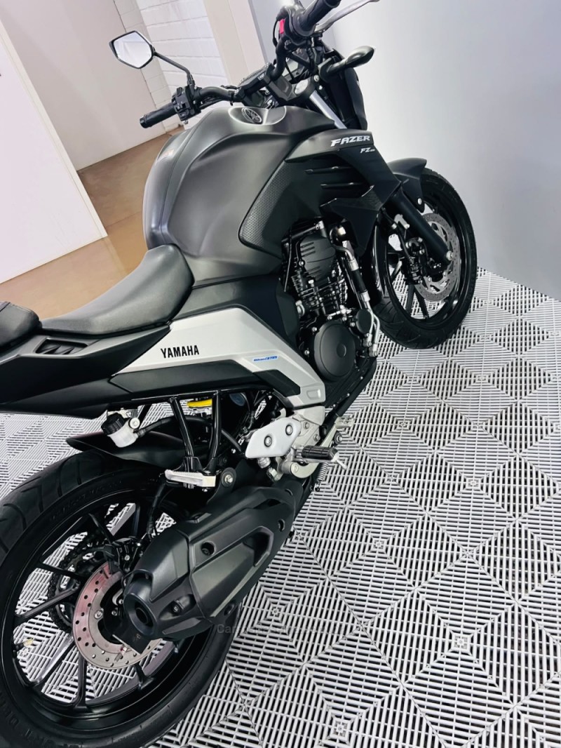 FAZER FZ25 ABS - 2023 - CAMPO BOM