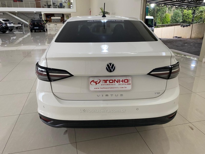 VIRTUS 1.0 TSI FLEX 4P AUTOMATICO - 2025 - LAJEADO