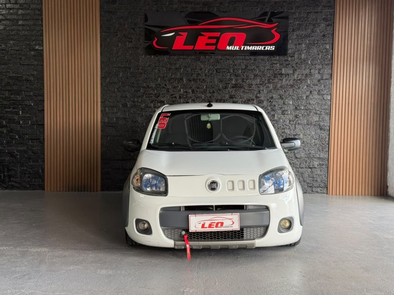 UNO 1.0 VIVACE 8V FLEX 2P MANUAL - 2014 - CAXIAS DO SUL