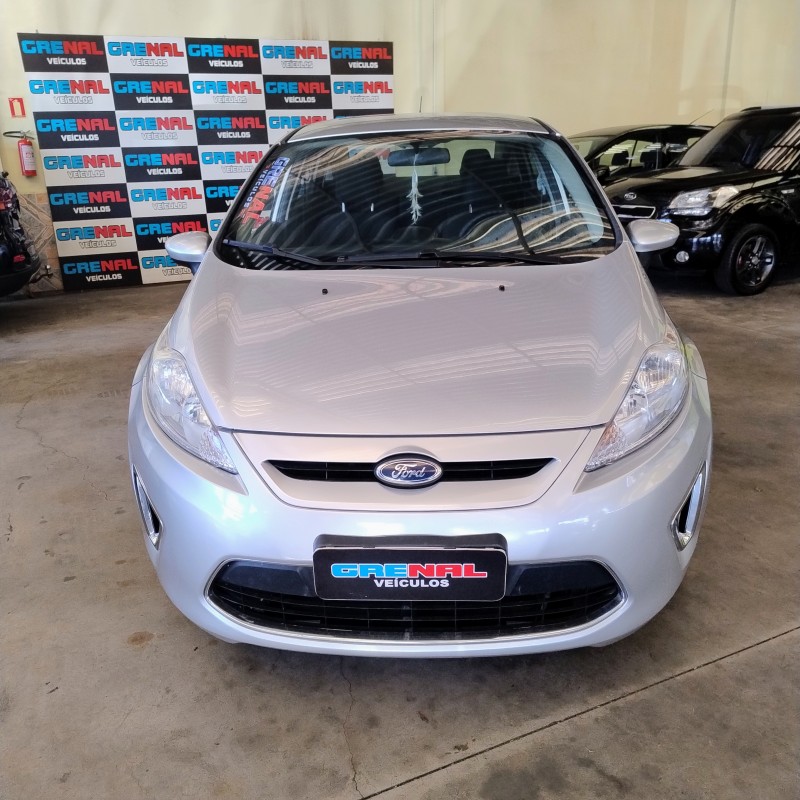 FIESTA 1.6 SE SEDAN 16V FLEX 4P MANUAL - 2011 - CAMPO BOM