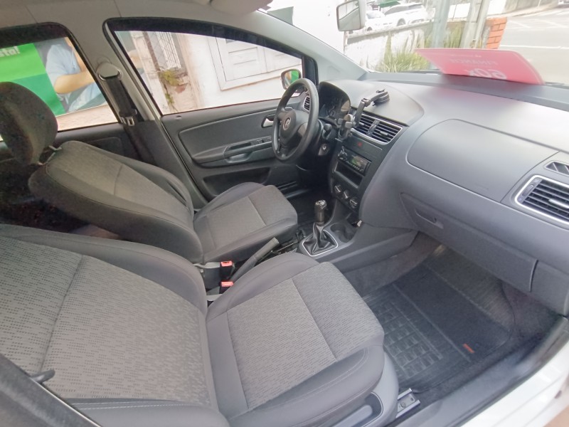 FOX 1.6 MI 8V FLEX 4P MANUAL - 2013 - BENTO GONçALVES
