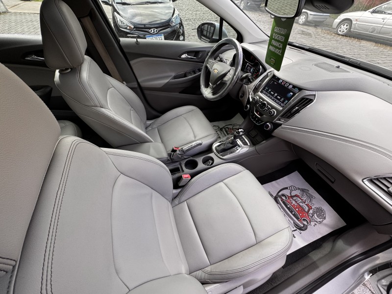 CRUZE 1.4 TURBO LTZ II SPORT HATCH 16V FLEX 4P AUTOMÁTICO - 2017 - CAXIAS DO SUL