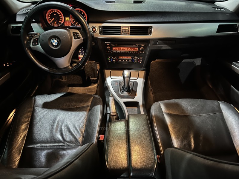 325I 2.5 SEDAN 24V GASOLINA 4P AUTOMÁTICO - 2006 - CAXIAS DO SUL