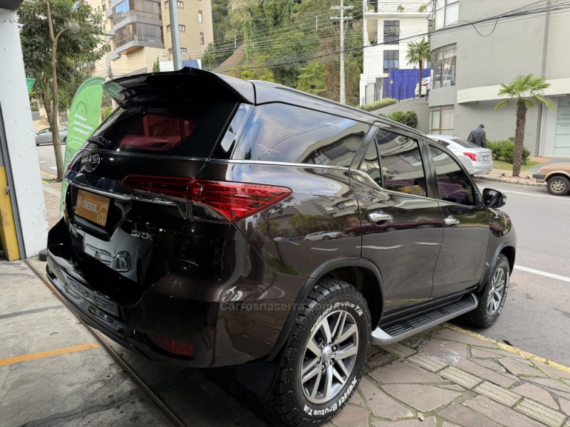HILUX SW4 2.8 SRX 4X4 16V TURBO INTERCOOLER DIESEL 4P AUTOMÁTICO - 2017 - BENTO GONçALVES