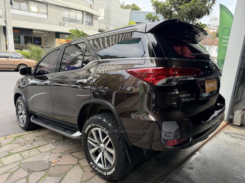 HILUX SW4 2.8 SRX 4X4 16V TURBO INTERCOOLER DIESEL 4P AUTOMÁTICO - 2017 - BENTO GONçALVES