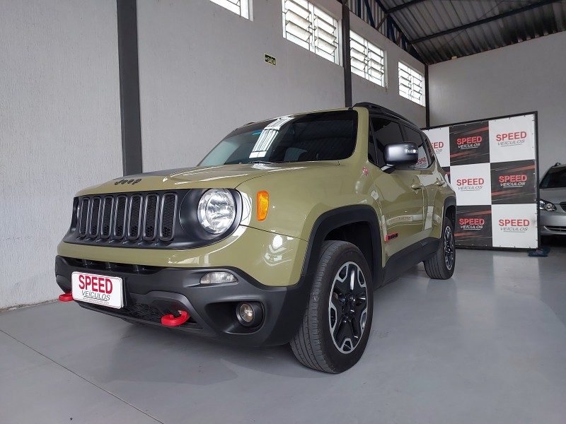 RENEGADE 2.0 16V TURBO DIESEL TRAILHAWK 4P 4X4 AUTOMÁTICO - 2016 - SãO SEBASTIãO DO CAí